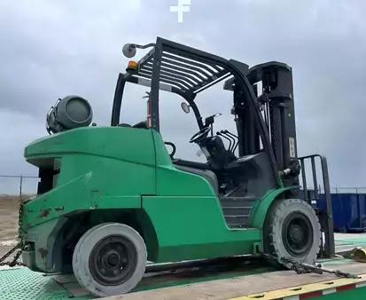 Propane Forklifts 2012  Mitsubishi FG50K (2)