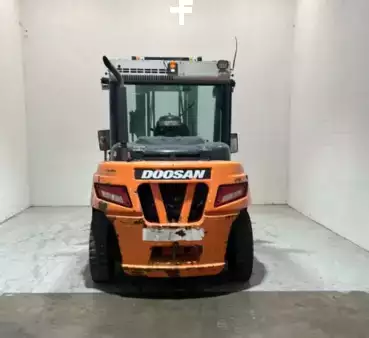 Diesel Forklifts 2018  Doosan D70S-7 (3)