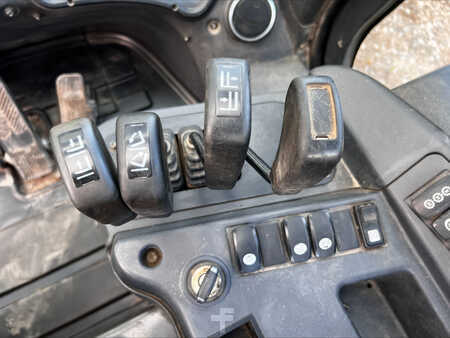 Diesel Forklifts 2017  Hyundai 70D-9 (10)