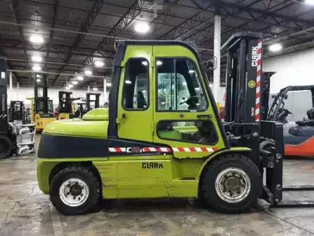Diesel Forklifts 2017  Clark C55SD (2)