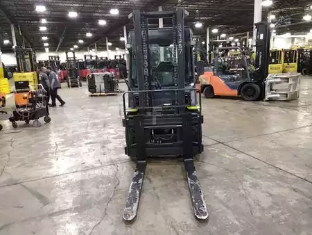 Diesel Forklifts 2017  Clark C55SD (4)
