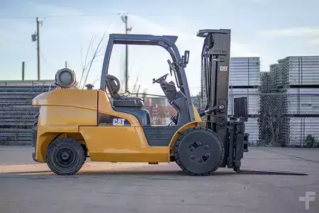 Montacargas GLP 2012  CAT Lift Trucks P12000 (3)