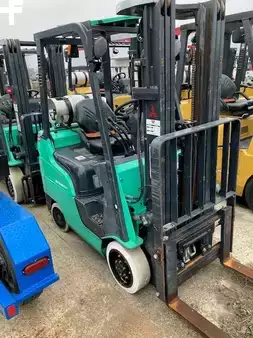 Chariots élévateurs GPL 2019  Mitsubishi FGC18N (1)