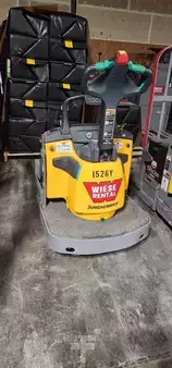 Electric Pallet Jacks 2020  Jungheinrich ECR327 (1)