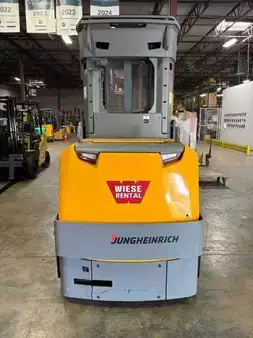 Montacargas de Pasillo Angosto 2023  Jungheinrich EKX516K (3)