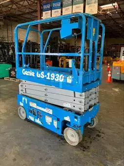 Misceláneos 2018  Genie GS-1930 (29)
