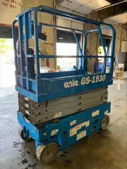Misceláneos 2018  Genie GS-1930 (3)