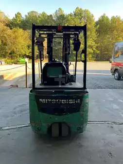 Montacargas Eléctrico (4 ruedas) 2016  Mitsubishi FB20PNT (4)