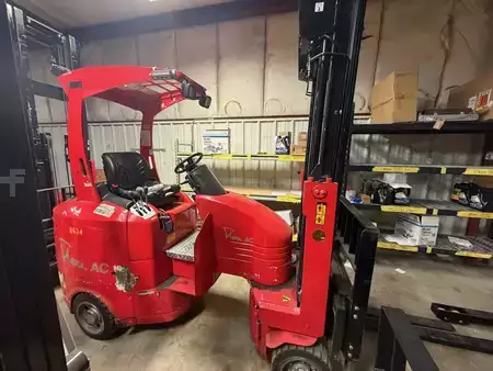 Montacargas de Pasillo Angosto 2020  Flexi AC (1)