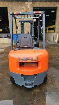 Diesel Forklifts 2017  Heli CPCD25 (10)