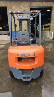 Diesel Forklifts 2017  HEL CPCD25 (3)