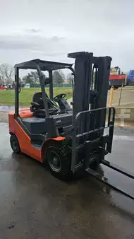 Diesel Forklifts 2017  HEL CPCD25 (6)