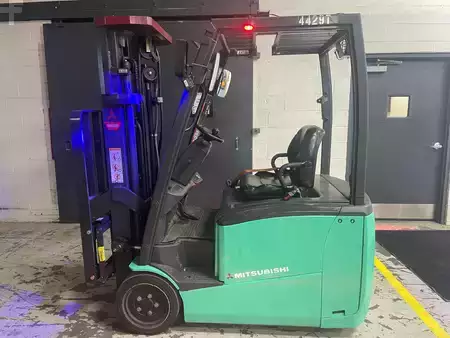 Montacargas diésel 2017  Mitsubishi FB18PNT (2)