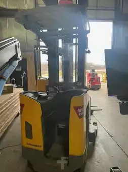 Reach Trucks 2018  Jungheinrich ETR340A (6)
