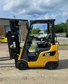 Diesel Forklifts 2018  CAT Lift Trucks 2C3000 (1)