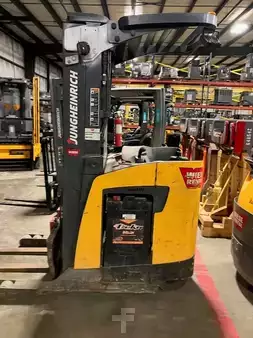 Reach Trucks 2015  Jungheinrich ETR340A (5)