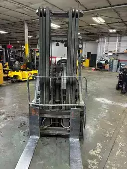 Montacargas GLP 2020  CAT Lift Trucks 2C8000-SWB (27)