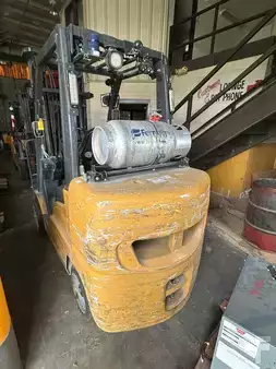 Montacargas GLP 2020  CAT Lift Trucks 2C8000-SWB (2)