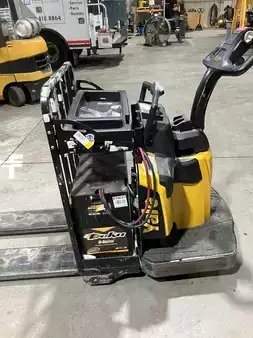 Patín Eléctrico 2020  Yale MPE080VH (6)