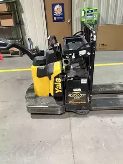 Patín Eléctrico 2020  Yale MPE080VH (26)