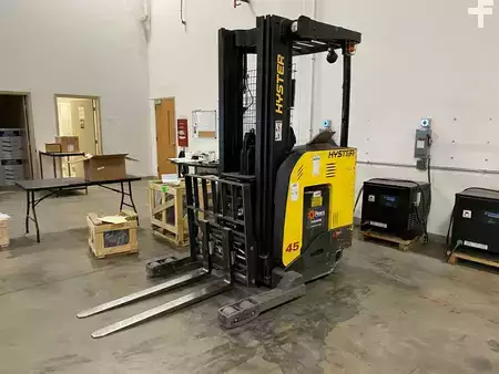 Reach Trucks 2020  Hyster N45ZR2 (1)
