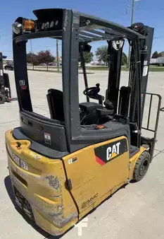 4-Wheel Electric 2016  CAT Lift Trucks 2ET4000 (1)