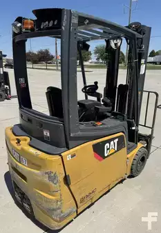 4-Wheel Electric 2016  CAT Lift Trucks 2ET4000 (2)