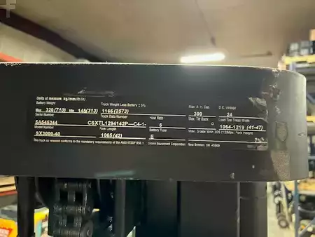 Apilador eléctrico 2016  Crown SX3000-40 (2)