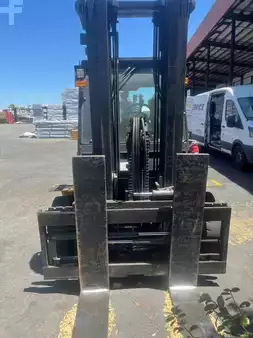 Montacargas diésel 2020  Hyundai 50DA-9F (4)