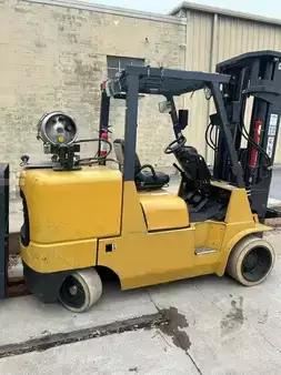 Propane Forklifts 2017  CAT Lift Trucks GC55K (1)