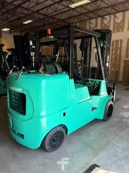 Propane Forklifts 2007  Mitsubishi FGC45K2 (10)