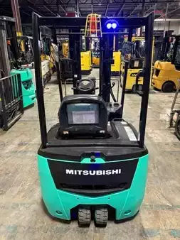 4-Wheel Electric 2014  Mitsubishi FB16PNT (3)
