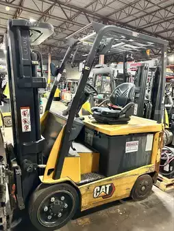4-Wheel Electric 2022  CAT Lift Trucks EC25N (1)