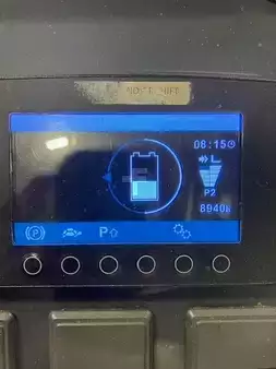 Montacargas Retráctil 2018  Jungheinrich ETR340A (17)