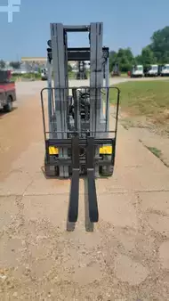 Montacargas Eléctrico (3 ruedas) 2016  Jungheinrich EFG220 (3)