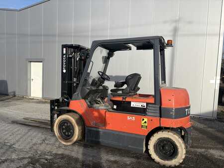 Elektromos 4 kerekű 2014  Toyota 7FBMF45 (2)