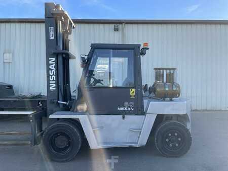 Gas gaffeltruck 2008  Nissan 19ZJF05H60PU (2)