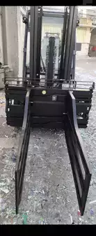 Gázüzemű targoncák 2022  Toyota 06-8FGJ35F (3)