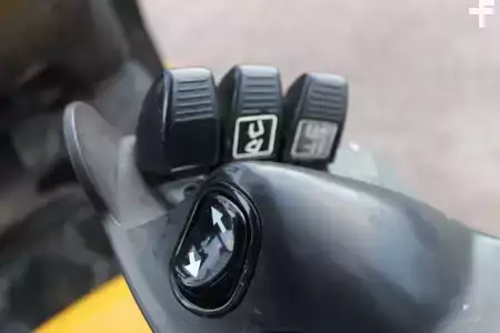 Gázüzemű targoncák 2017  Yale GLP16VX (4)