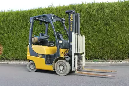 Gázüzemű targoncák 2017  Yale GLP16VX (5)
