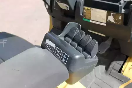 Nestekaasutrukki 2006  Hyster H2.0FT (9)