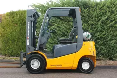 Carrelli elevatori GPL 2005  Jungheinrich TFG425 (5)