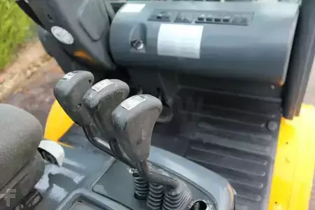 Carrelli elevatori GPL 2005  Jungheinrich TFG425 (8)