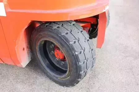 Dízel targoncák 2017  Mora M150CSE (10)