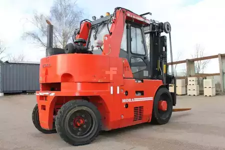 Dízel targoncák 2017  Mora M150CSE (6)