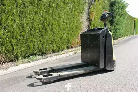 Nízkozdvižný vozík 2017  Yale MP16 (4)