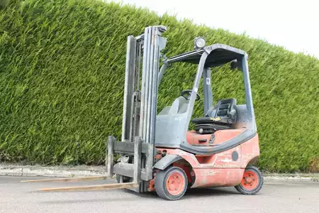 Treibgasstapler 1994  Fenwick H12T (2)