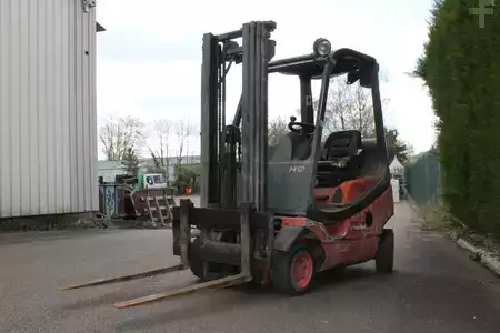 Treibgasstapler 1994  Fenwick H12T (6)