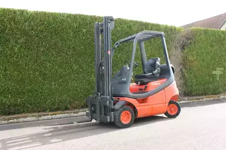 LPG VZV 1994  Fenwick H16T (1)