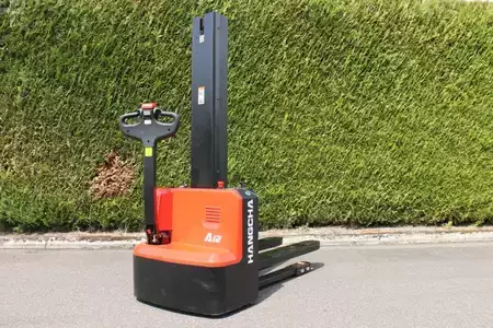 VZV s plošinou pro řidiče 2026  HC (Hangcha) CDD12 (2)